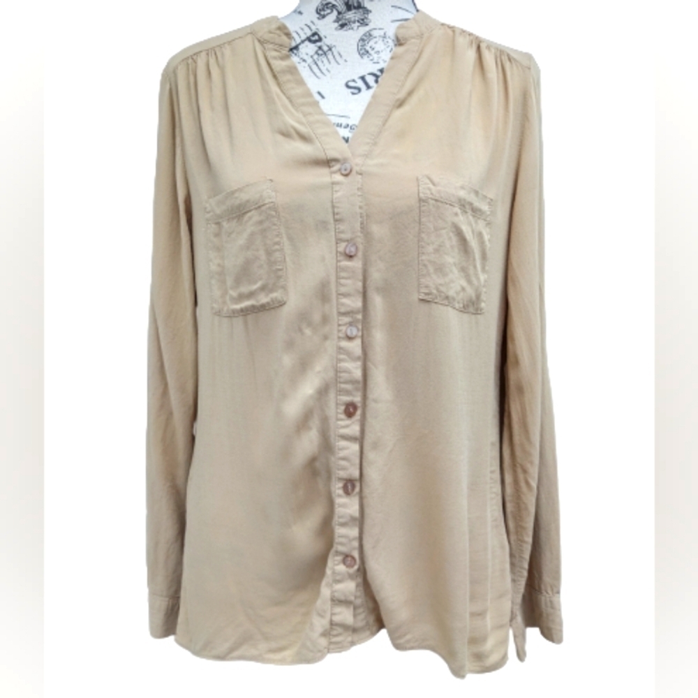 Atmosphere women's tan button down shirt size 10